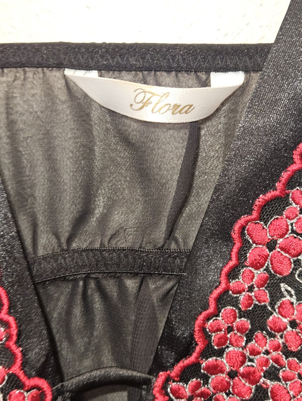 Flora Womans Black Chemise Size M - Picture 4 of 11
